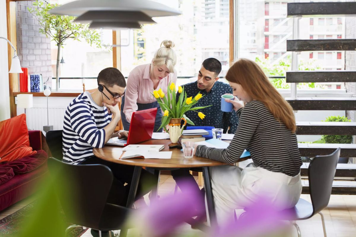 Проводные гарнитуры с шумоподавлением для работы за компьютером